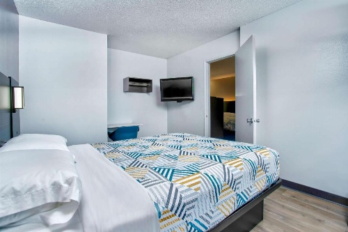 Motel 6-Bend, OR image 21