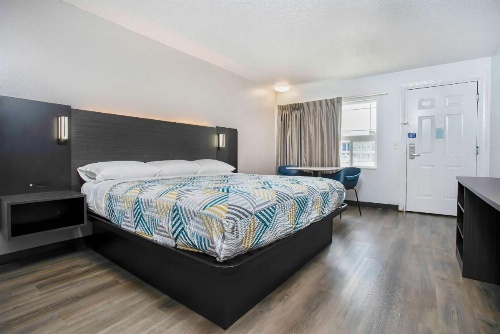 Motel 6-Bend, OR image 26